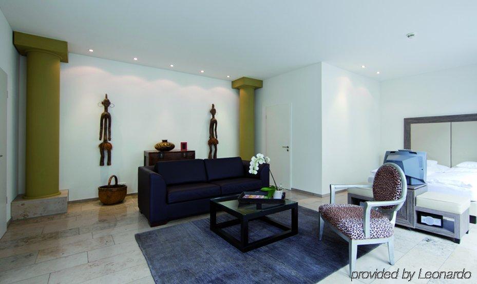 Burns Art & Culture Hotel Düsseldorf