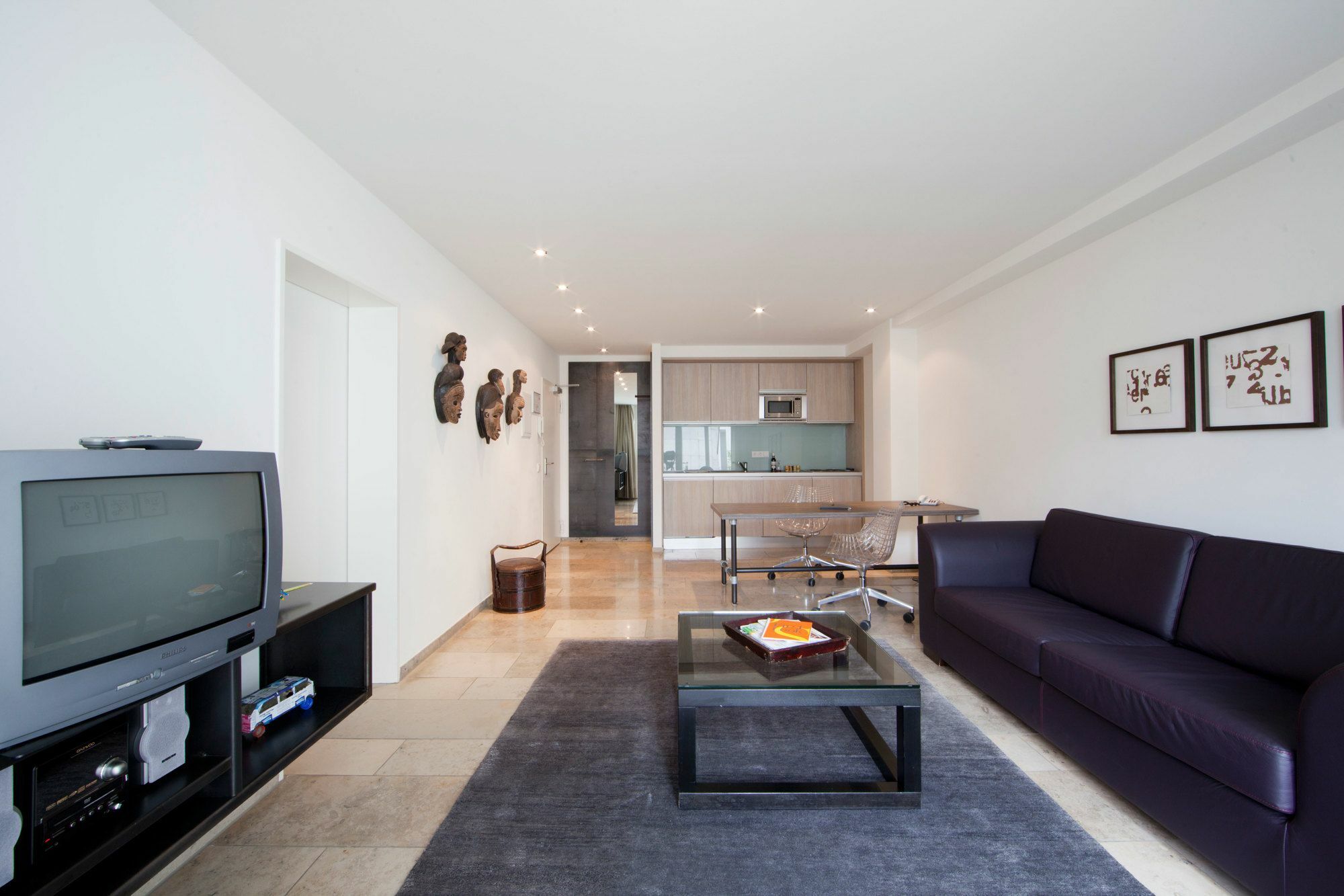 Hotel Burns Art & Culture