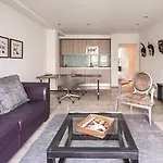 Burns Art & Culture 4* Dusseldorf