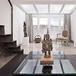 Burns Art & Culture Hotel Dusseldorf