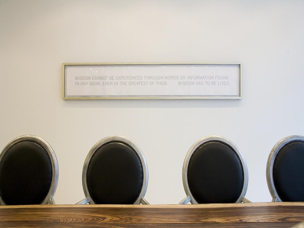 Burns Art & Culture Hotel 4*