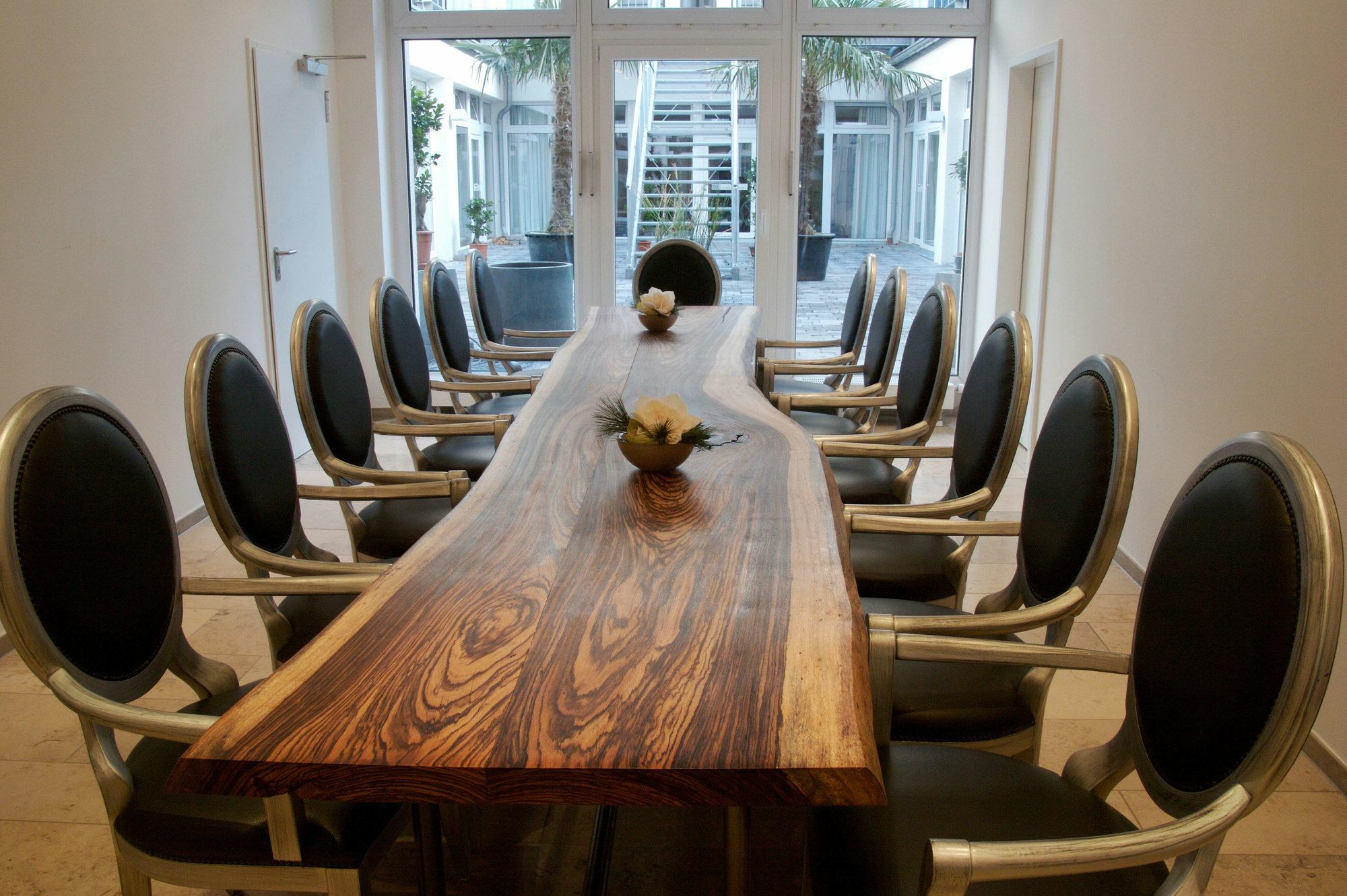 Hotel Burns Art & Culture Dusseldorf