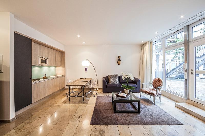 Hotel Burns Art & Culture 4*