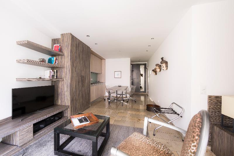 Burns Art & Culture 4* Düsseldorf